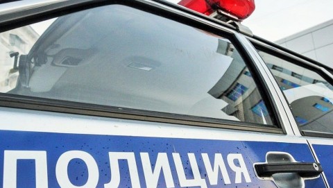Надымскими полицейскими зарегистрирован факт кражи денежных средств с банковского счета, совершенный в крупном размере